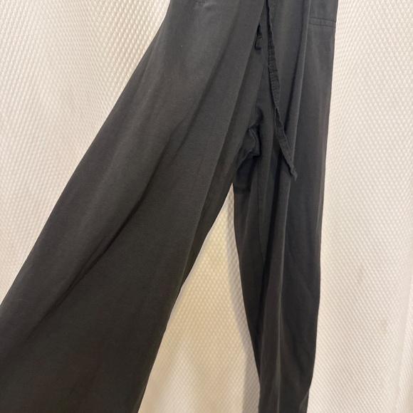 Jumpsuit - Picture 3 of 3